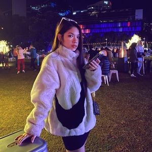 Meet your Posher, Ngoc thanh thao